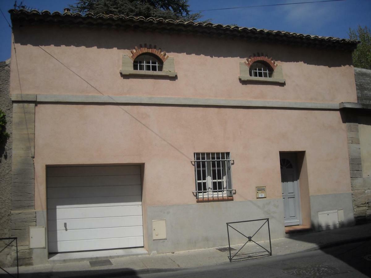 카르팡트라 Maison De Ville Aux Couleurs Provencales. 빌라 외부 사진